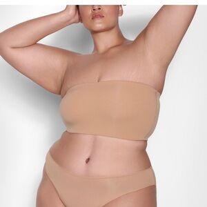 SKIMS Fits Everybody Bandeau